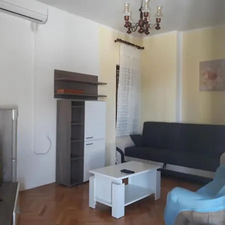 Apartment In Podstrana, 5 Km From Split *
