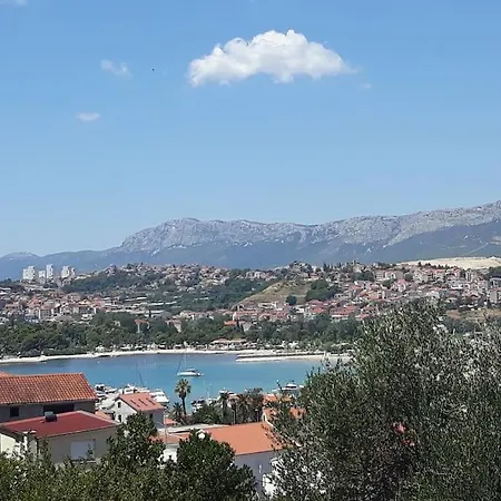 Apartment In Podstrana, 5 Km From Split Podstrana